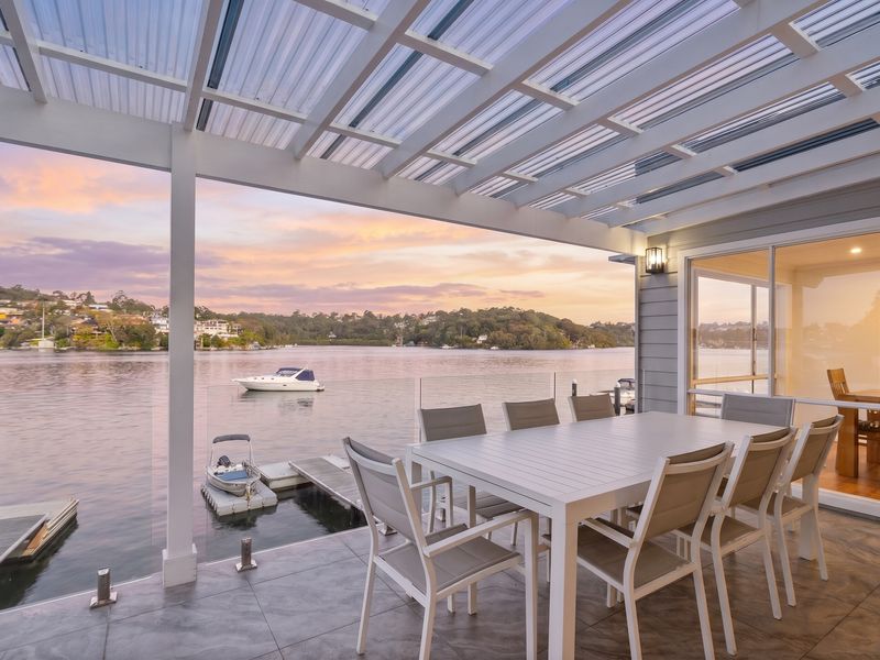 Golden hour dining with the water as your backdrop