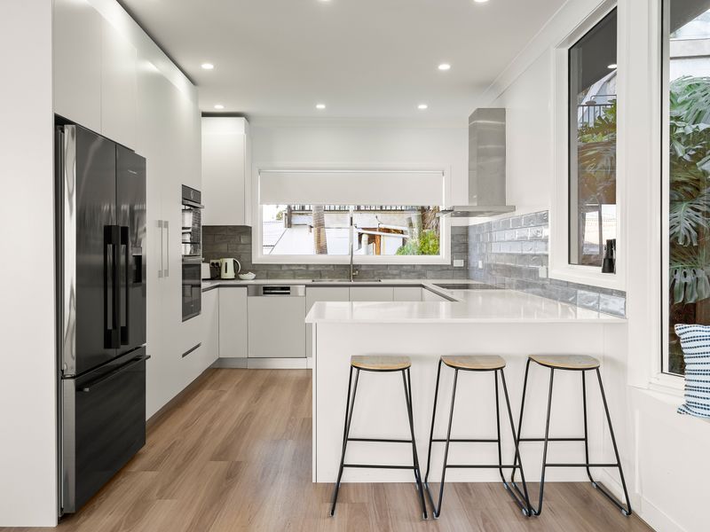 Spacious kitchen with everything you need
