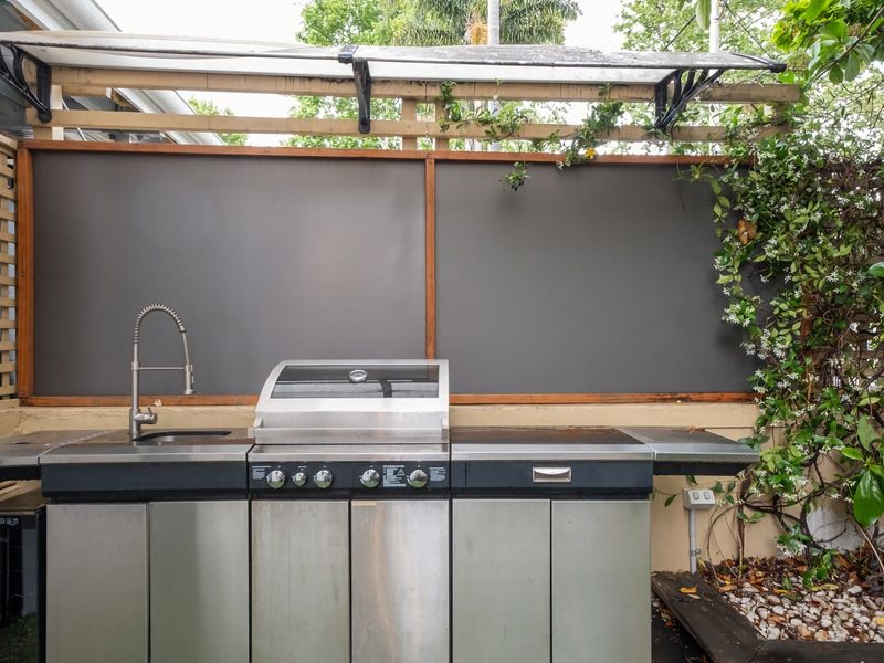 Mesmerising 3BR Home Cinema Room Spa Bath