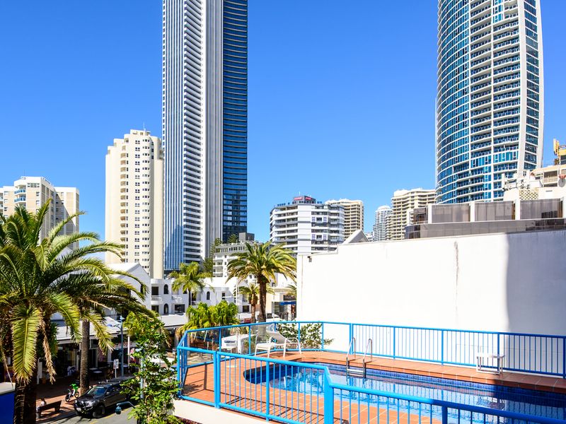 Sunny outlook towards the Gold Coast skyline
