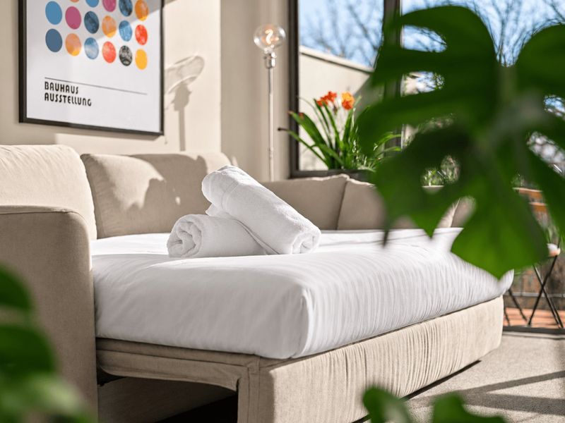 Lounge room, bright and additional King Single Bed for Adult or Child