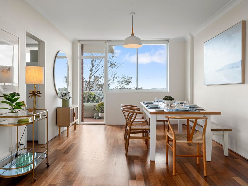 Where every meal feels like a getaway.