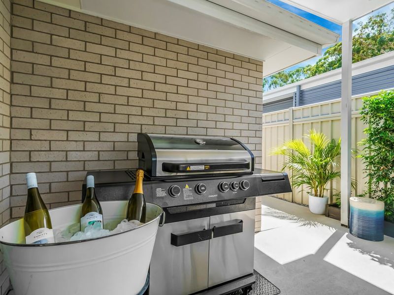 Oscar’s @ Broulee Beach Luxury Coastal Living