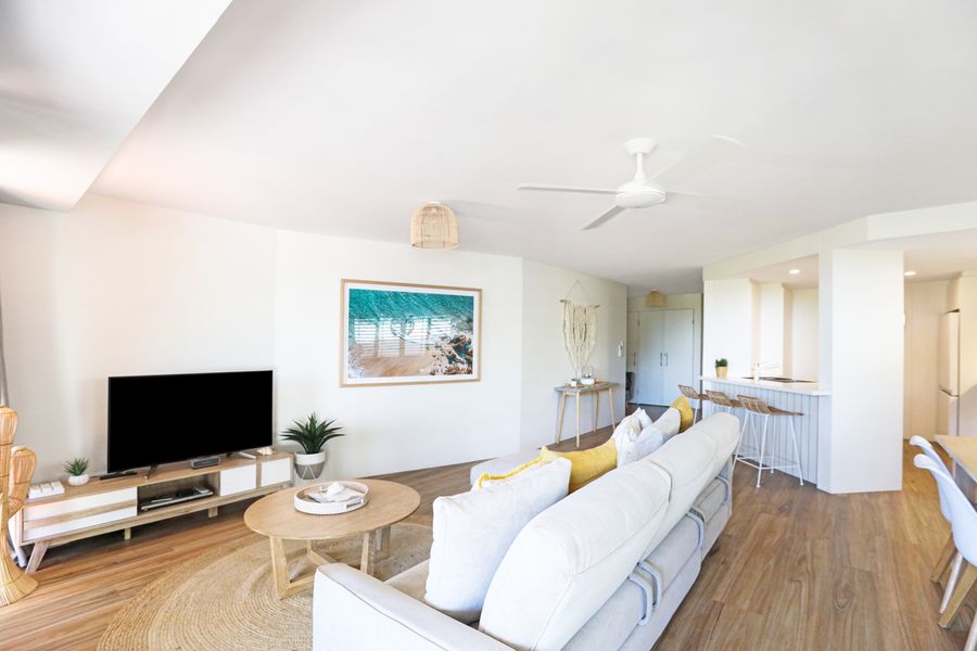 Karinya at Surfside, photograph 10