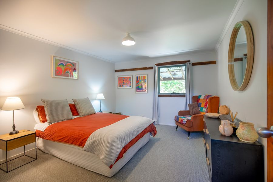 Sahali, Kangaroo Valley