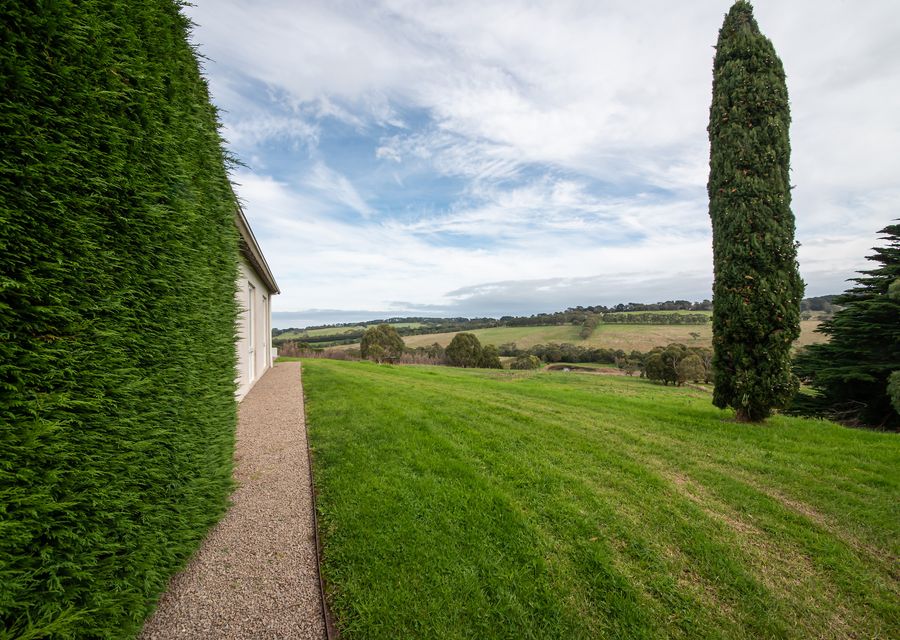 Shoreham Homestead Walk to Vineyards