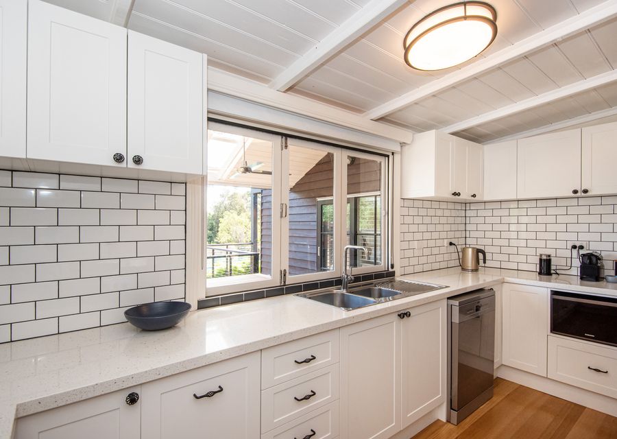 Kitchen with Alfresco Window