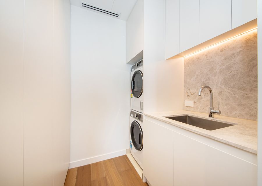 Laundry with washing machine and dryer
