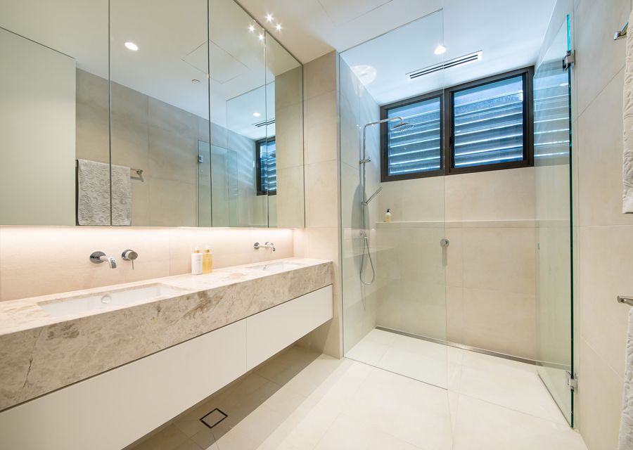 Main Bathroom