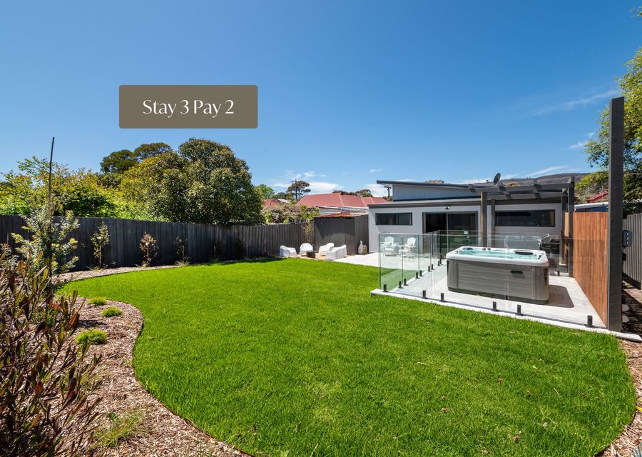 Kennington Beach Getaway with Spa