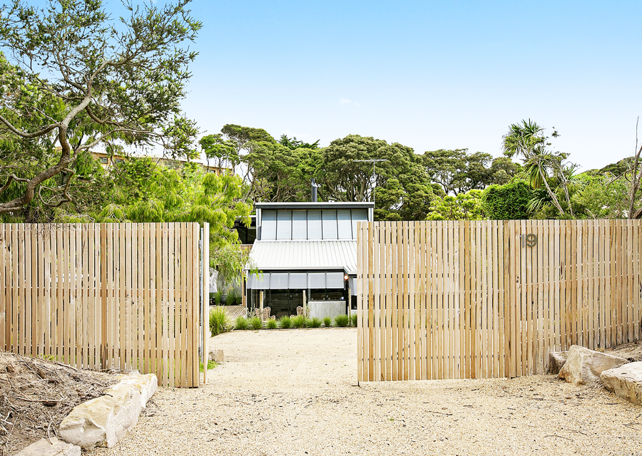 High fences for security 