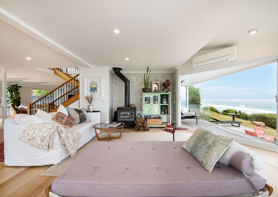 Plenty of space to relax, enjoy the view, hear and smell the ocean!  