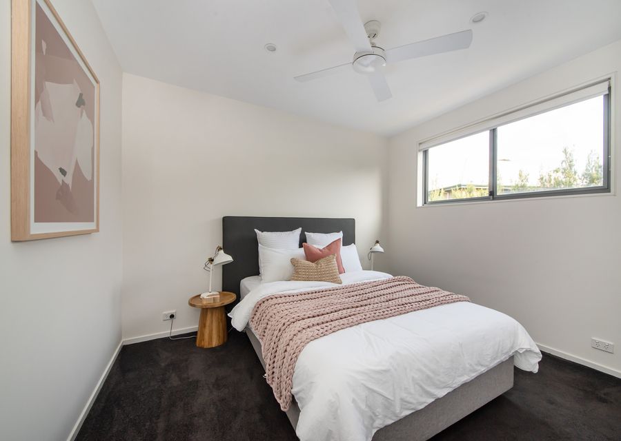Queen bedroom 