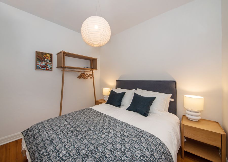 Bedroom 2 with Queen bed