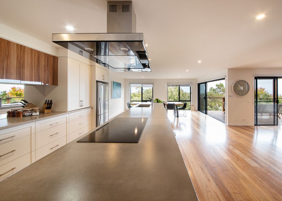 Modern kitchen