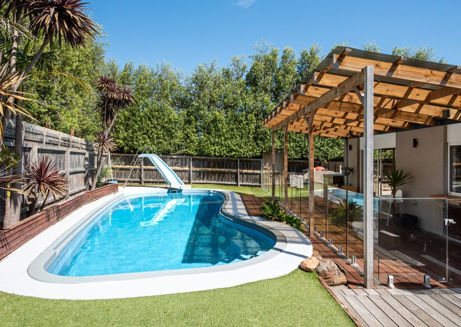 Malibu in Mt Martha with solar heated pool