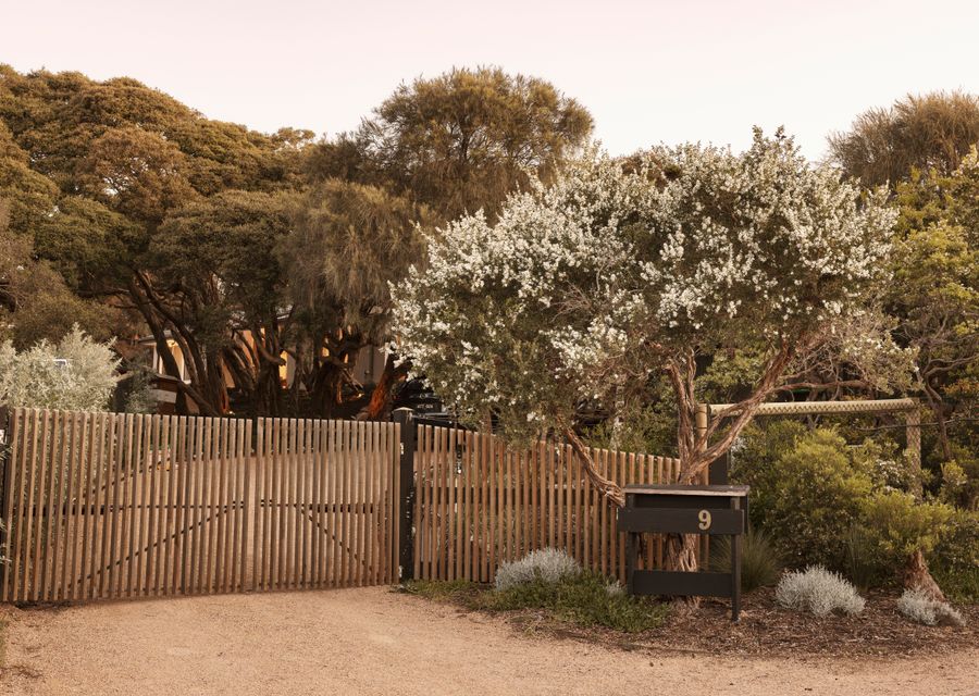 Fully fenced with high fences 
