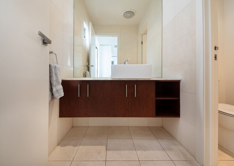 upstairs powder room