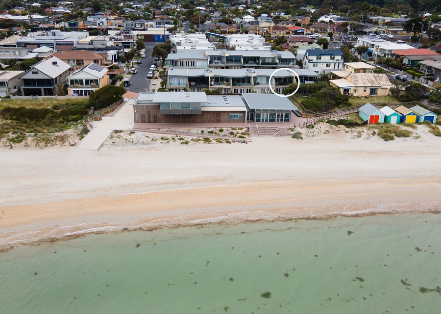 Groves Sunset Views in Aspendale