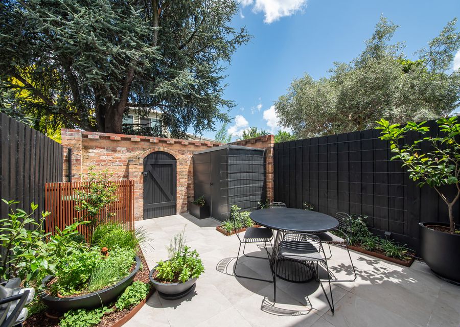 Seriously stunning courtyard 