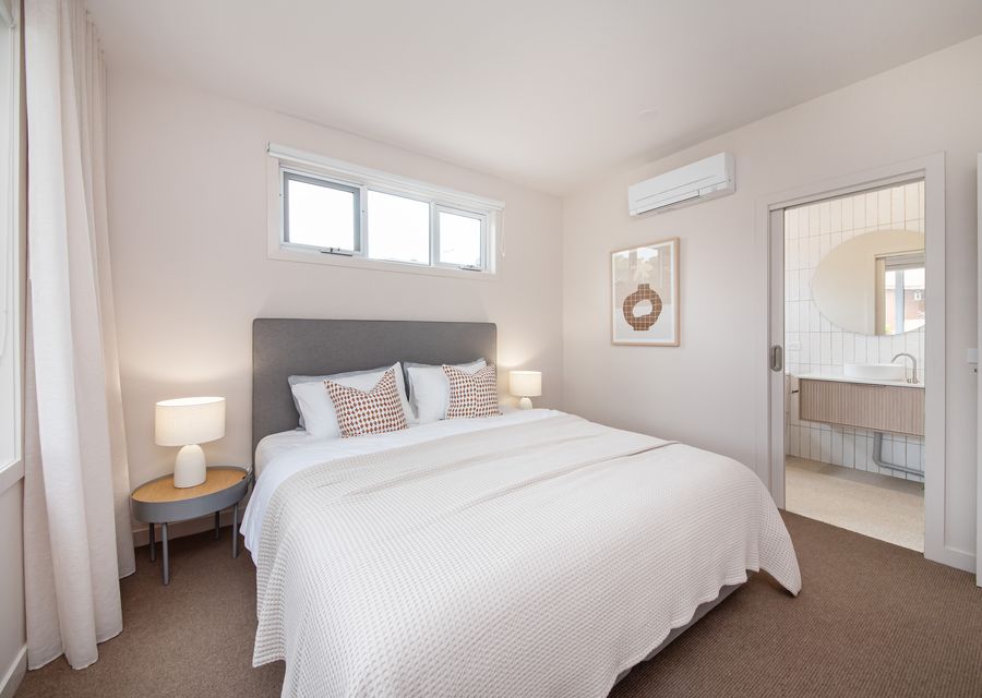 Master bedroom with king bed ensuite