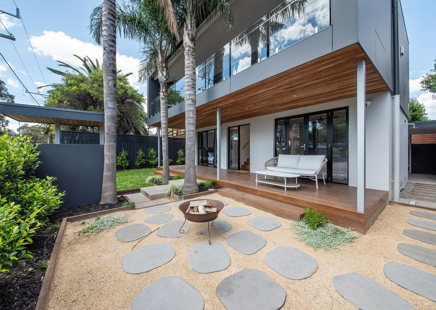 Sandringham Sunshine Escape