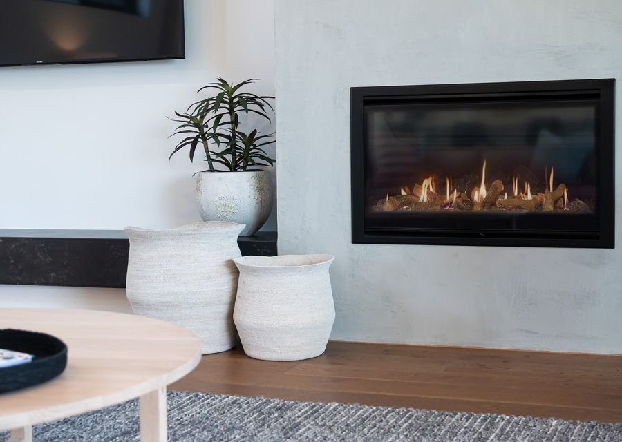 Gas fireplace 