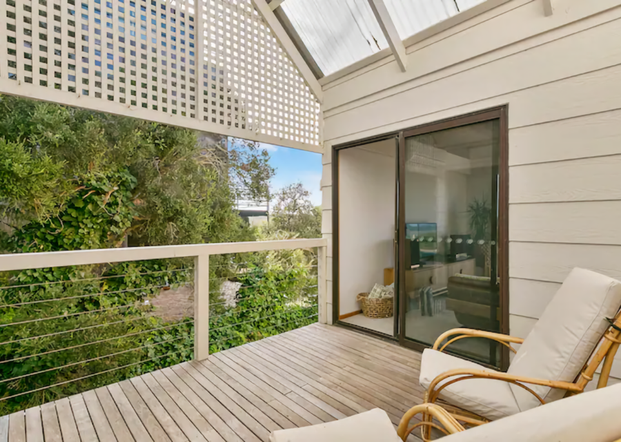 Small balcony 