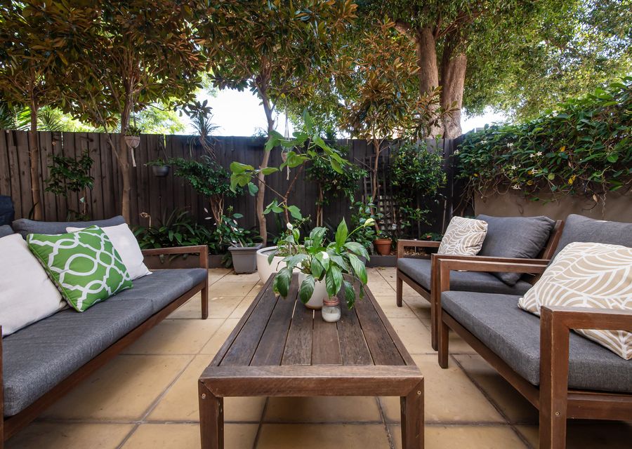 Outdoor entertaining 