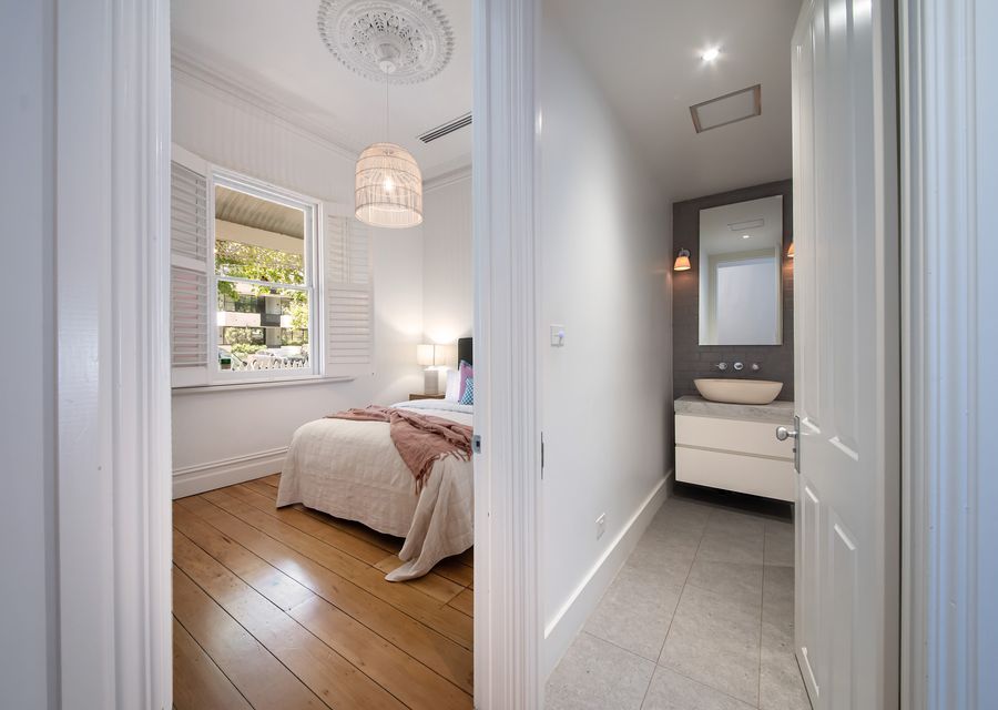 Bedroom with queen bed