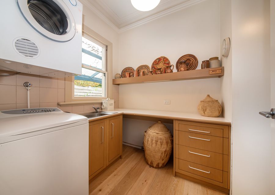 Laundry with washing machine and dryer