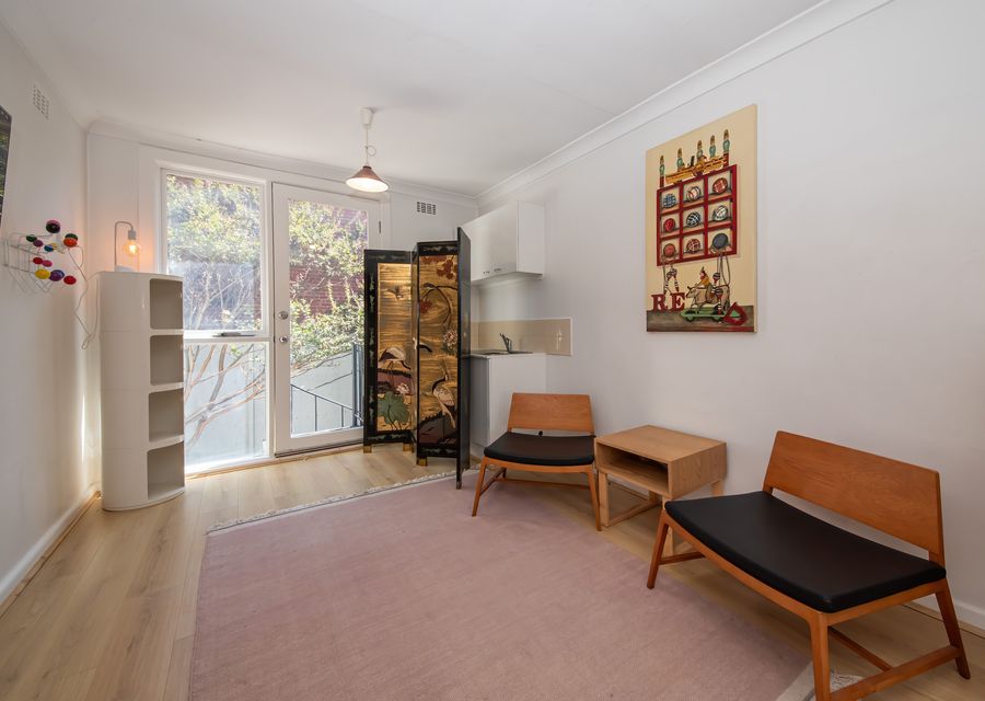 Studio apartment with kitchenette