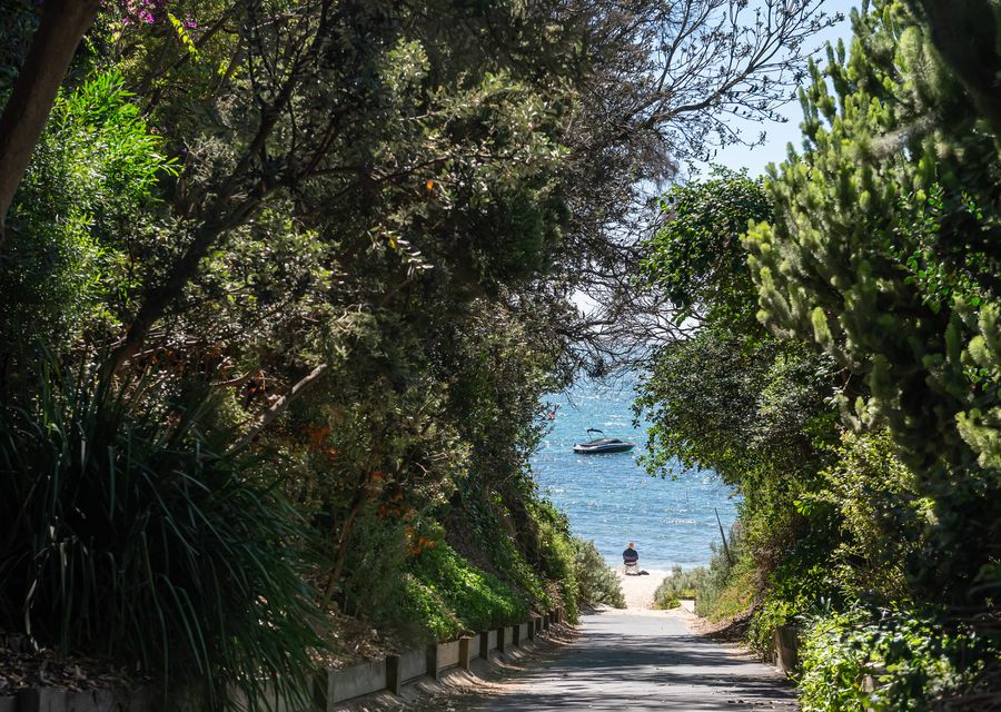 Portsea's most stunning ocean views.