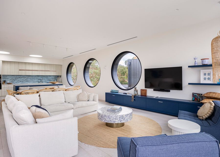 Stunning living, dining and kitchen