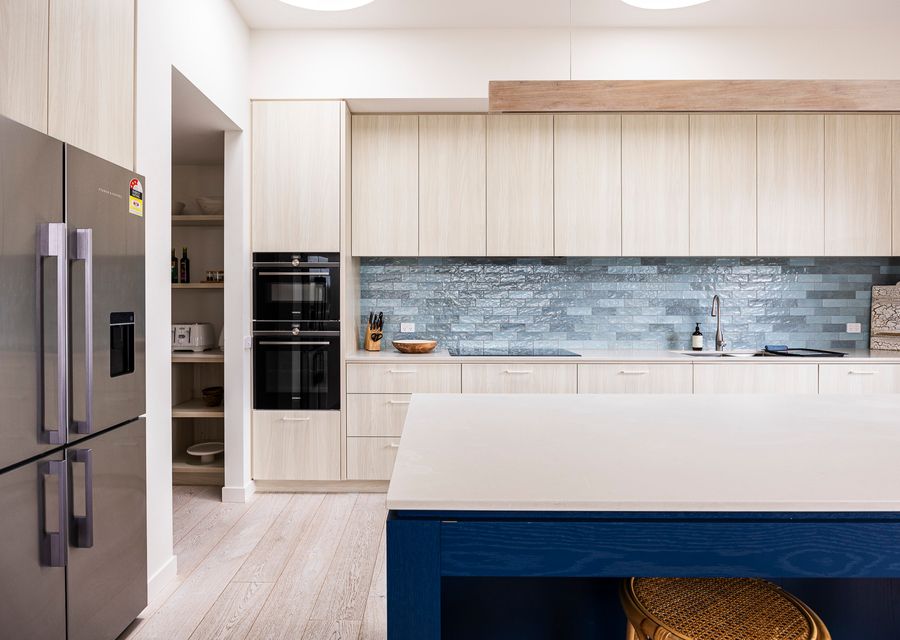 Stunning kitchen with butlers pantry 