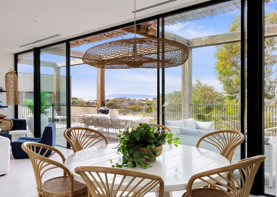 Second dining area 