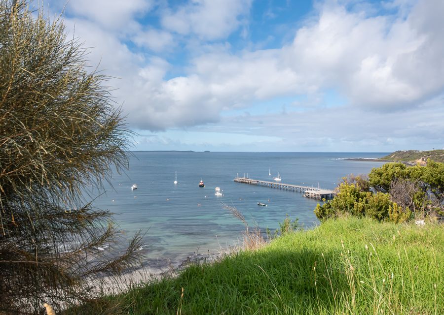 Pebble Views by Property Mums