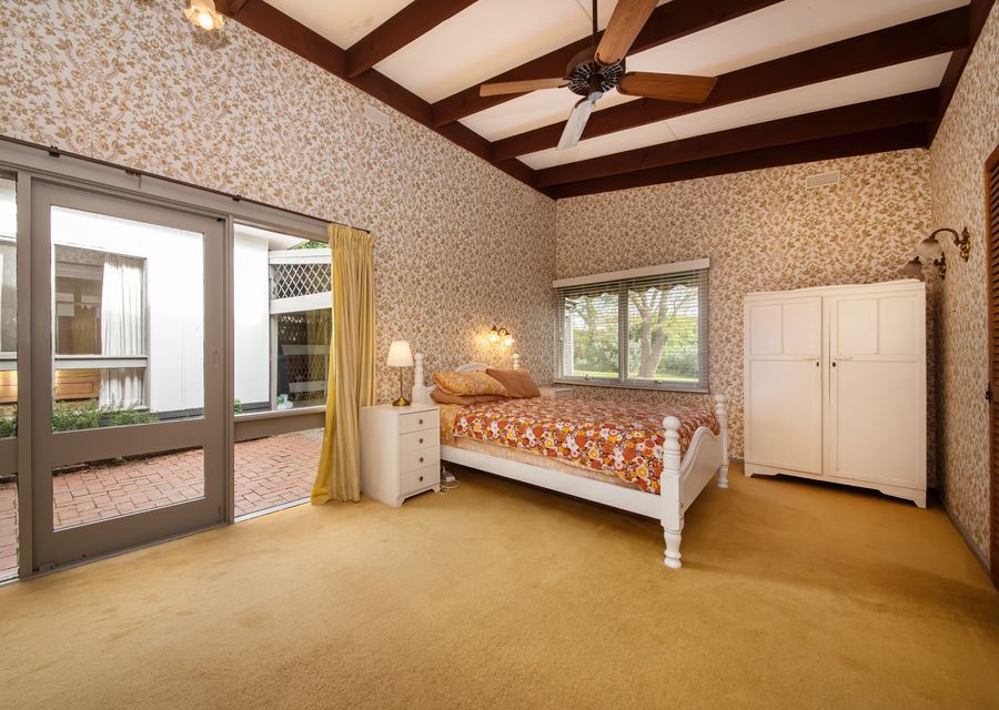 Pebble Views by Property Mums