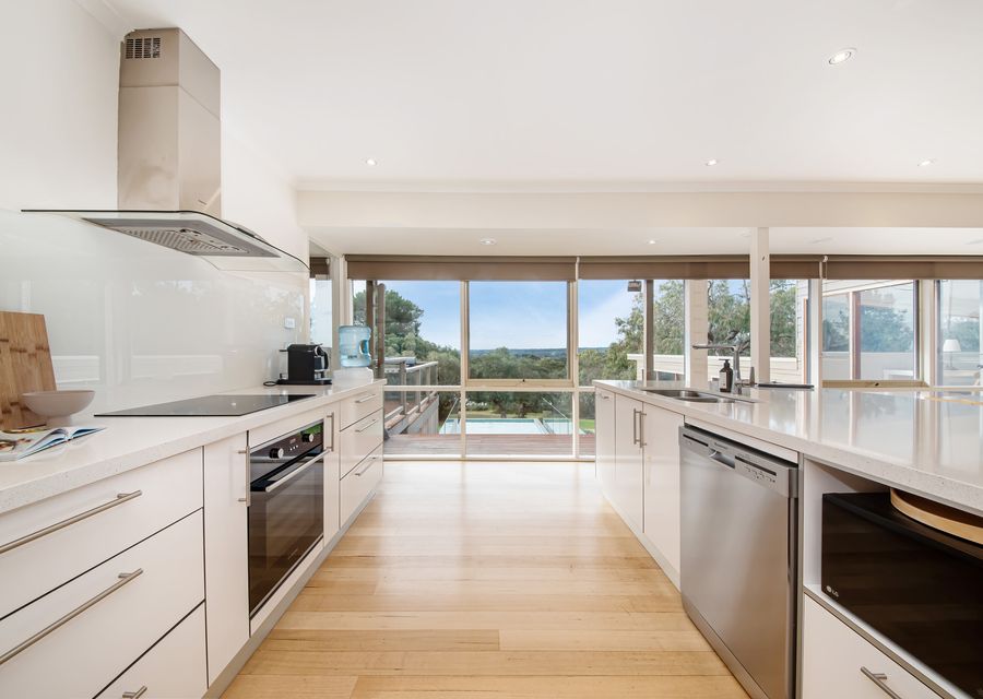Long View – Heated Pool in Red Hill