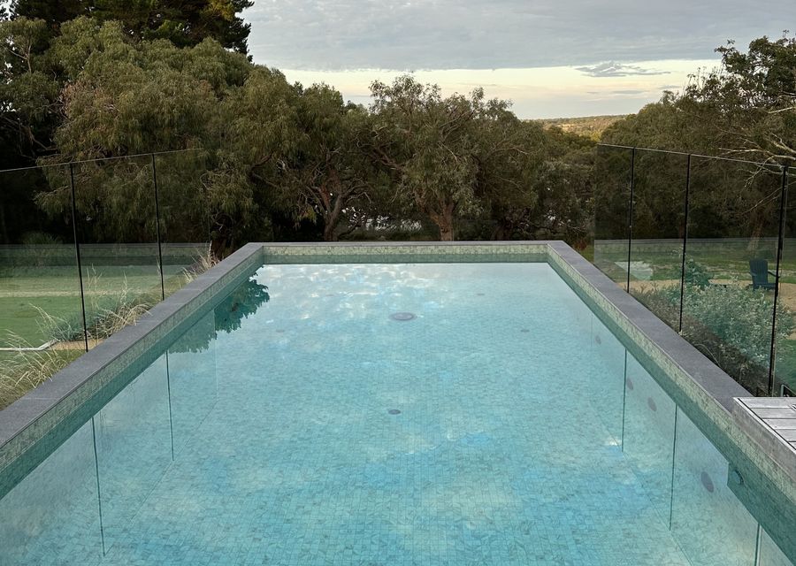 Long View – Heated Pool in Red Hill