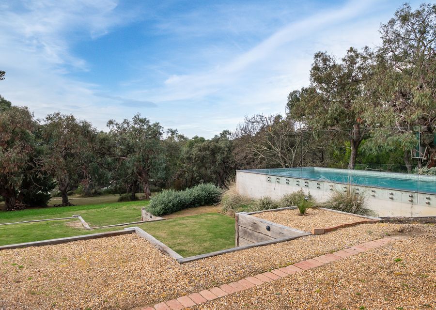 Long View – Heated Pool in Red Hill