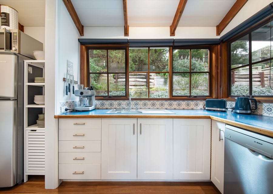 Fully equipped kitchen with lovely garden views