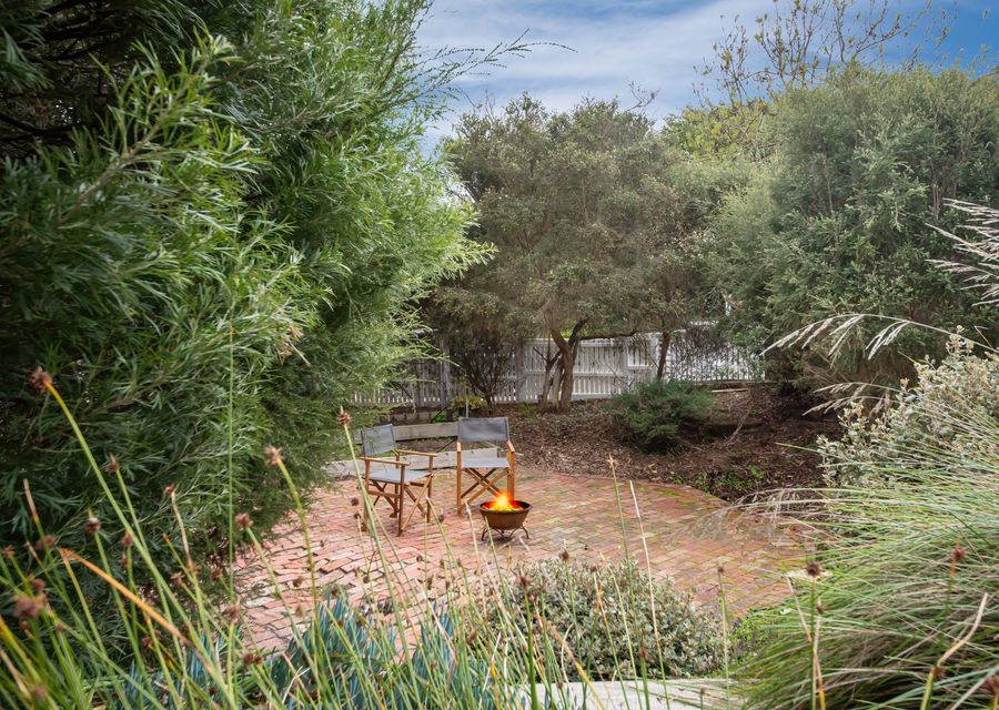 Firepit for roasting marshmallows with the kids!