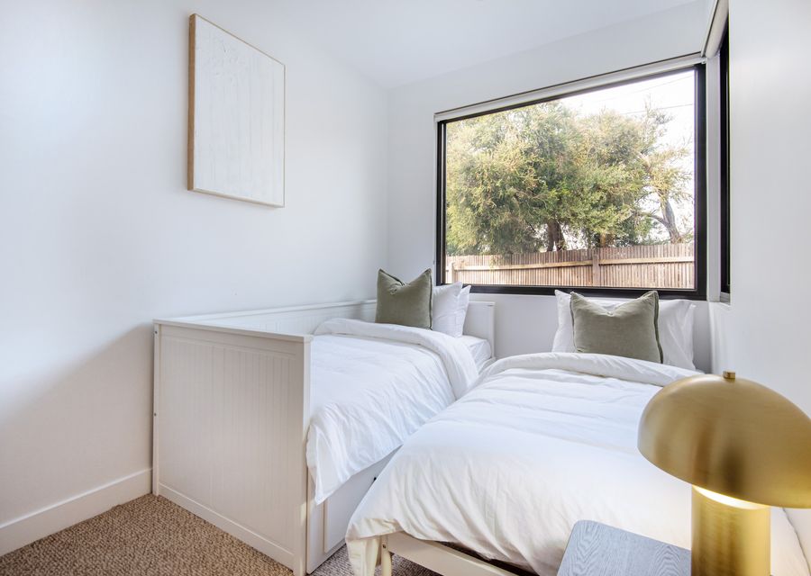 Bedroom 4 - two single beds