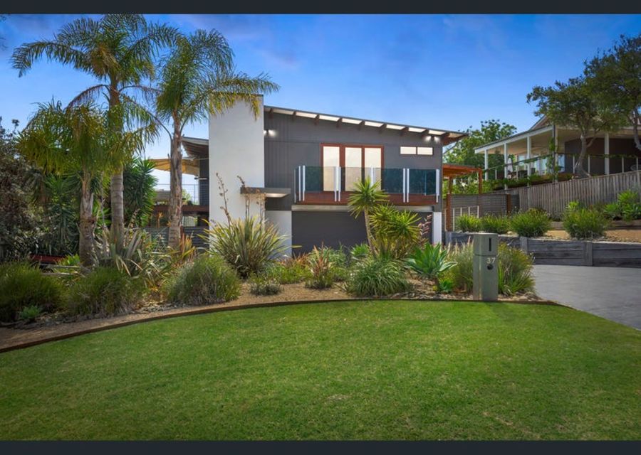 Stunning front facade