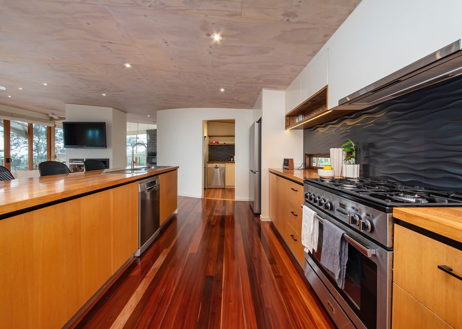 Elegant kitchen