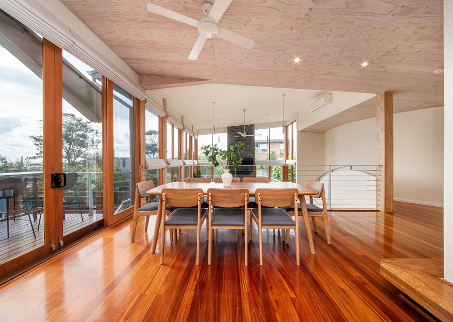 Cedar Views in McCrae