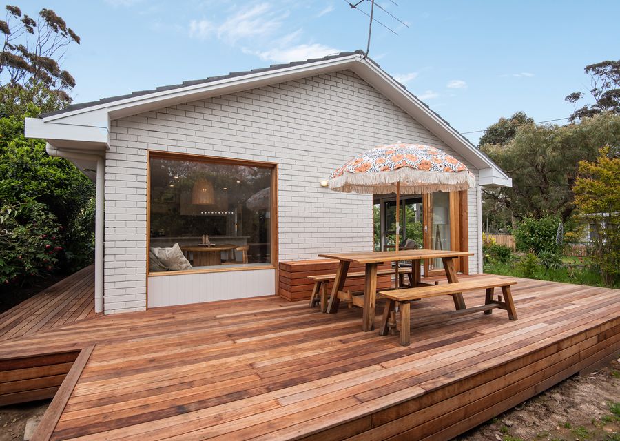 Outside entertaining