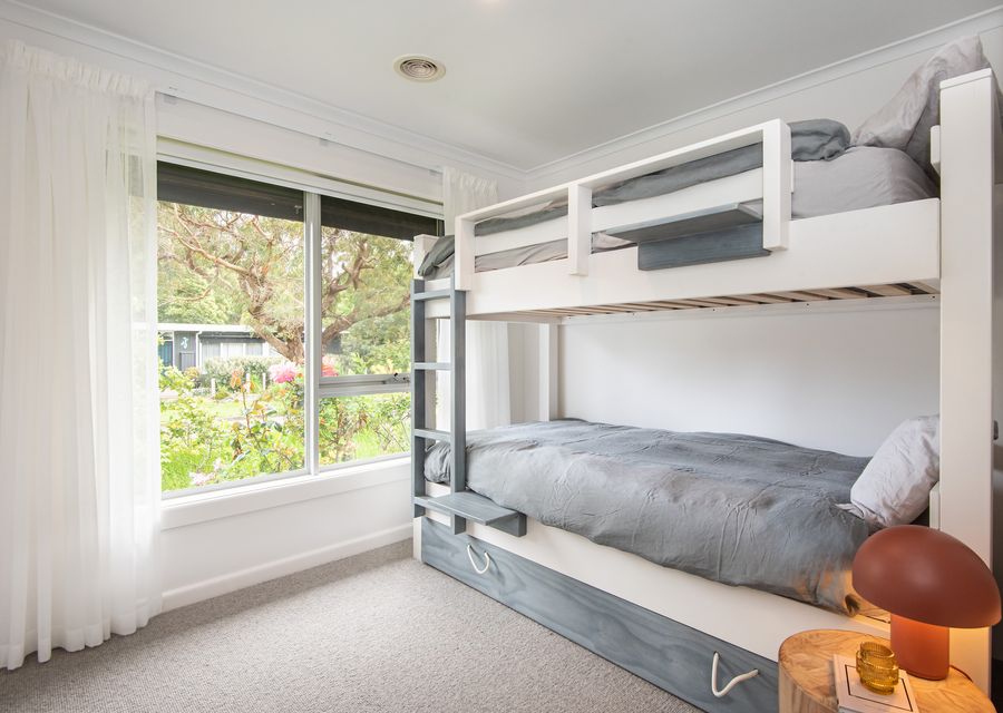 Bedroom 3 with single bunk 