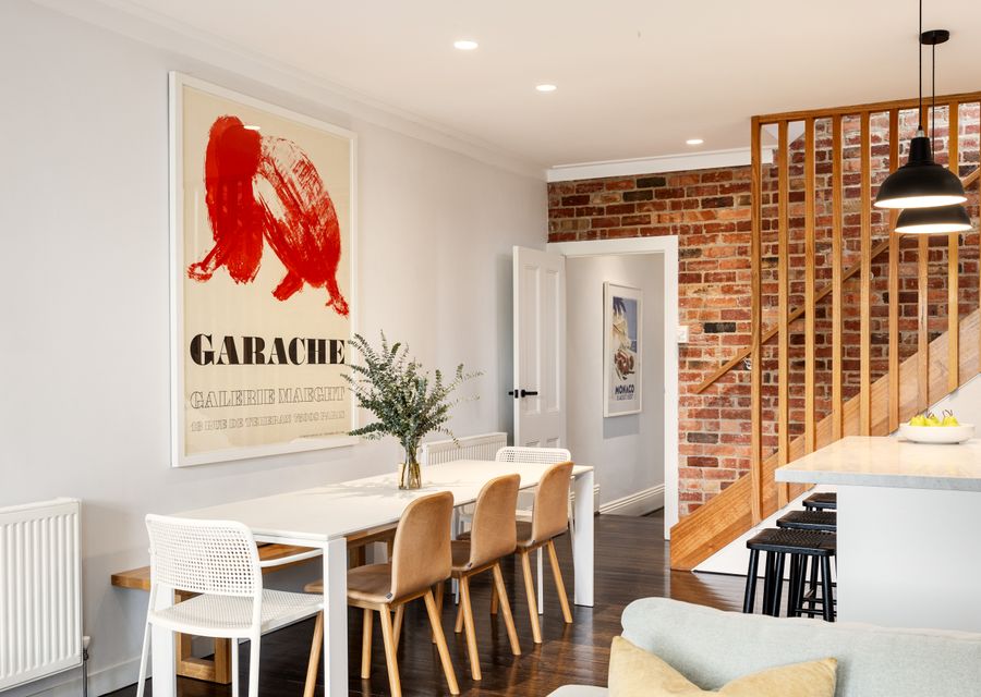 Dining for up to 8 people